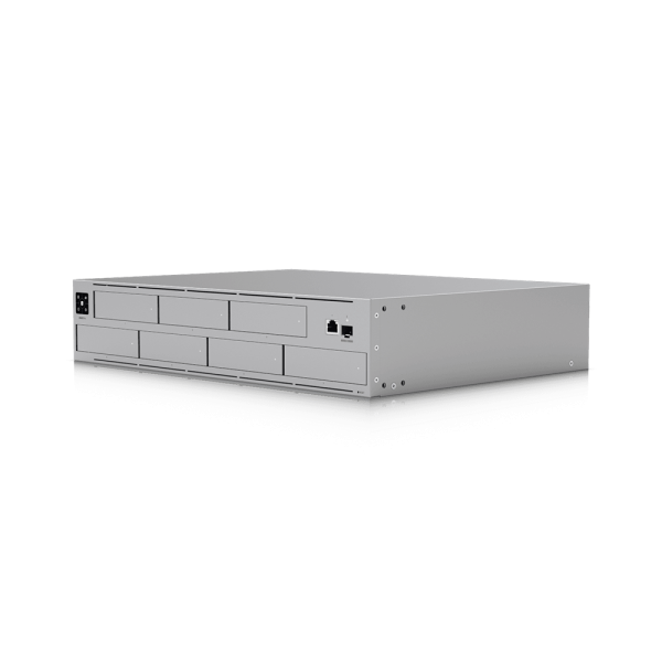 UNAS Pro 7-Bay NAS Enclosure - Image 2